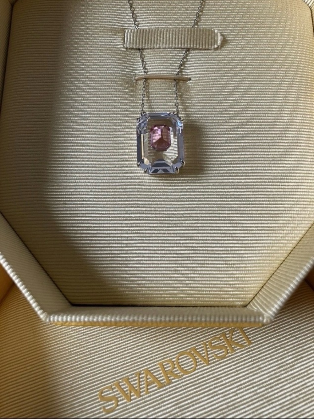 SWAROVSKI Crystal Spiked Chroma Pendant Necklace Pink & Clear Crystals #5608647 - Picture 4 of 10
